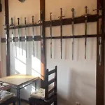 Ausgefallenes Waffenkammer Im Rittergut Fuer 7 Personen וילה *