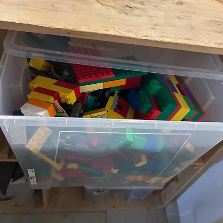 Ausgefallenes Waffenkammer Im Rittergut Fuer 7 Personen Villa